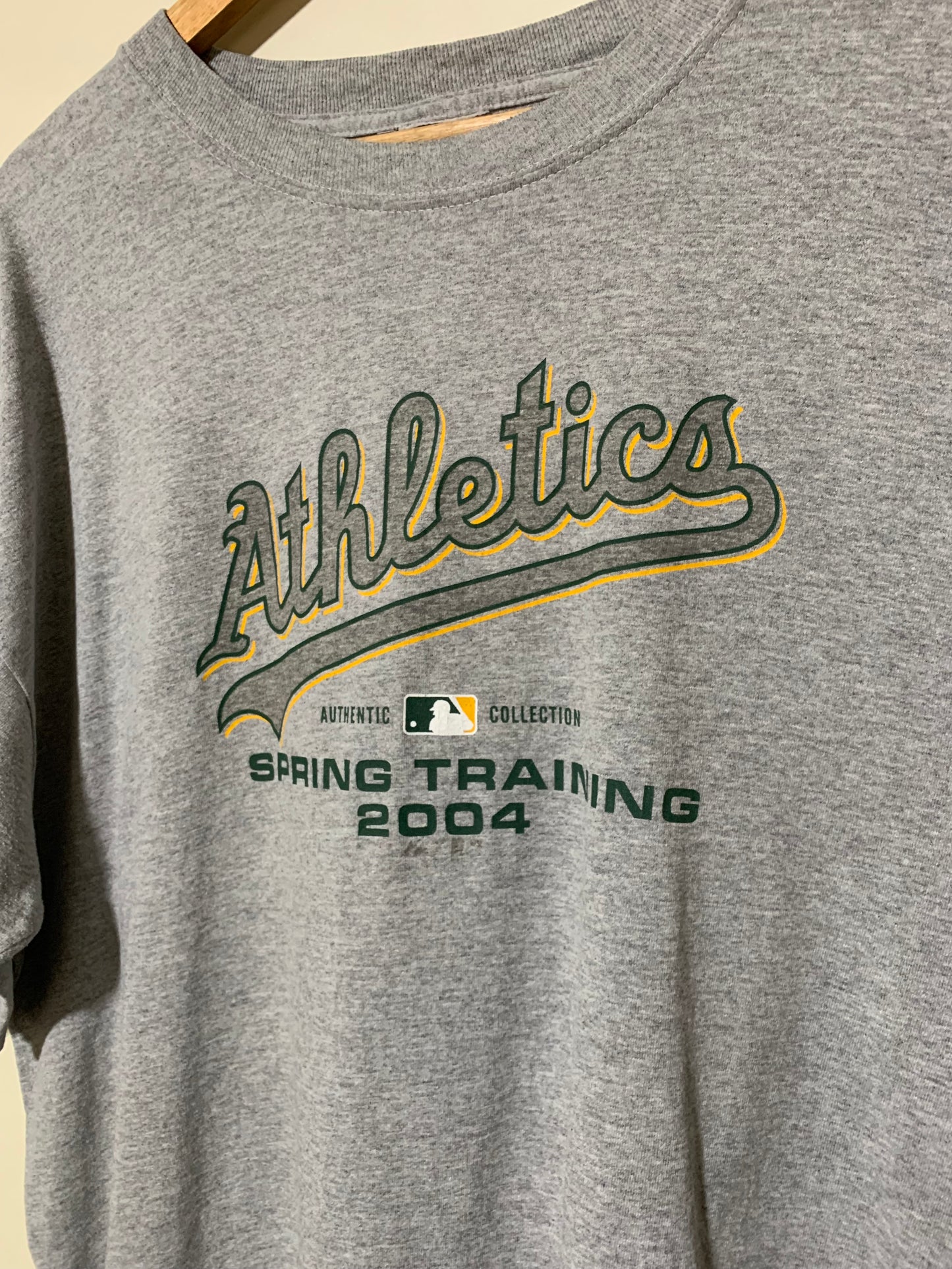 Vintage MLB Athletic Collection Spring Training 2004 T-Shirt Y2K