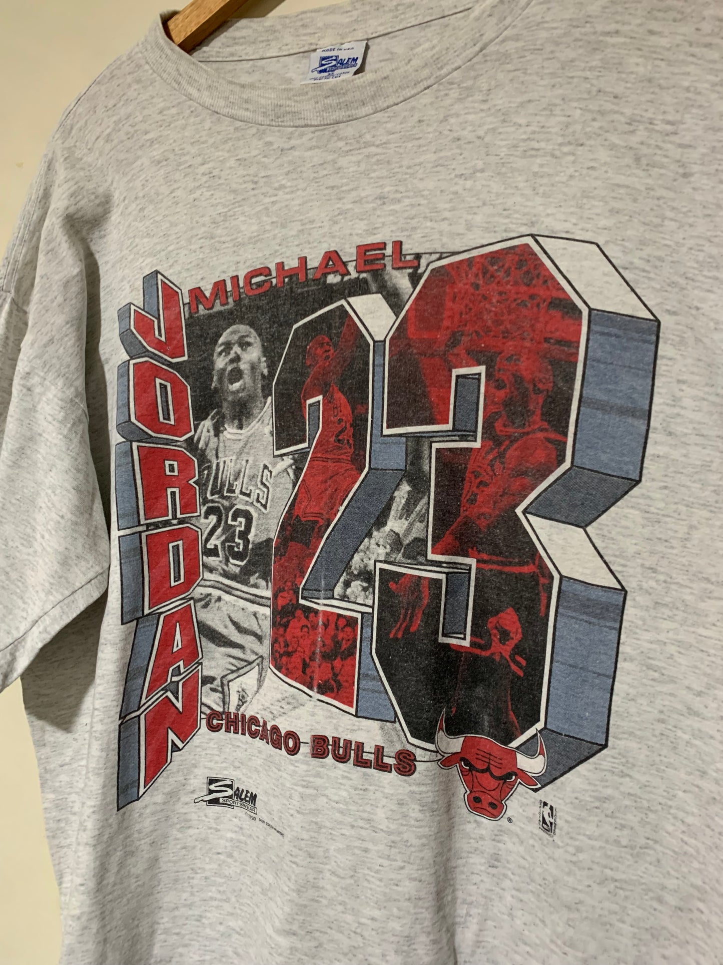 Vintage Michael Jordan Chicago Bulls NBA T-Shirt 90’s GENUINE SALEM